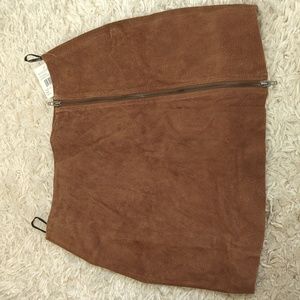 Selling this Nordstrom suede skirt, size 28, color caramel macchiato